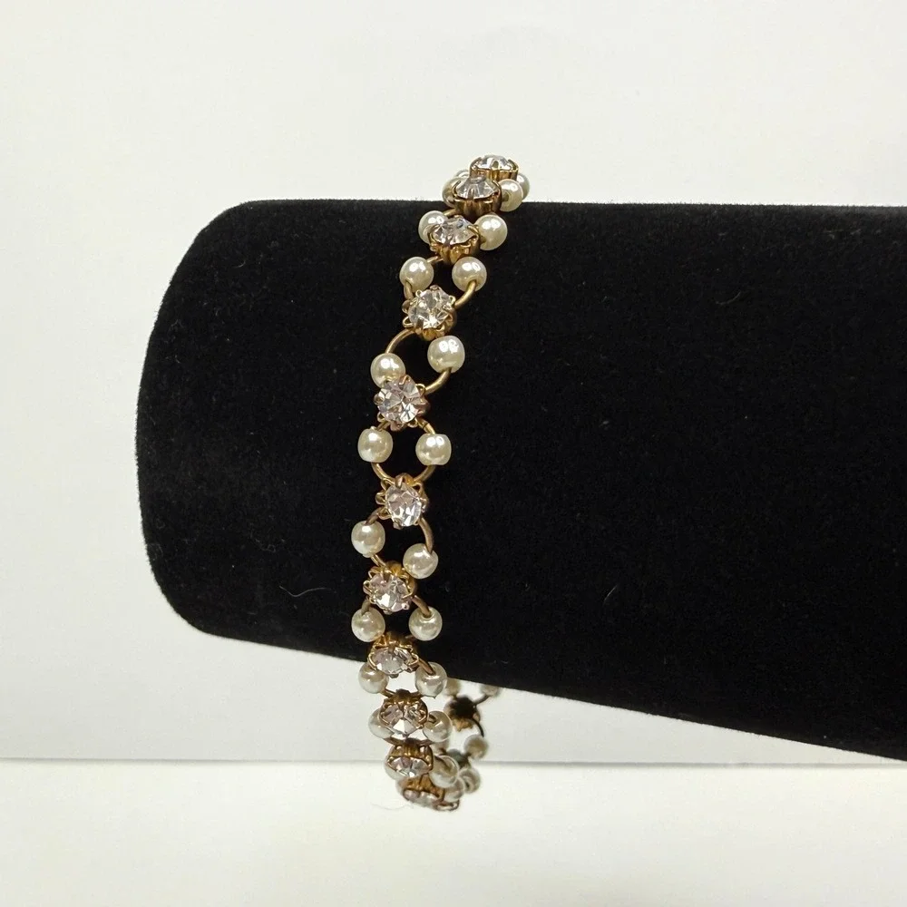 Antique Gold Tone Rhinestone Faux Pearl Bracelet Elegant Fashion Jewelry Sz 7